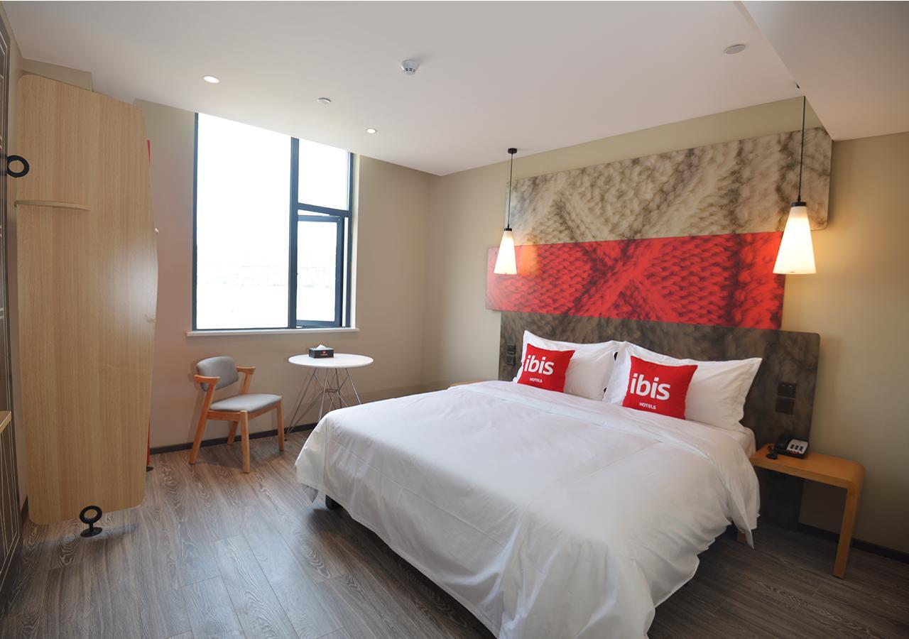Ibis Nanjing Tianyin Avenue Hotel Exterior photo