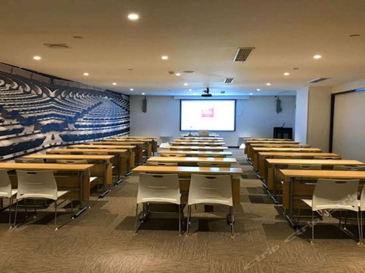 Ibis Nanjing Tianyin Avenue Hotel Exterior photo